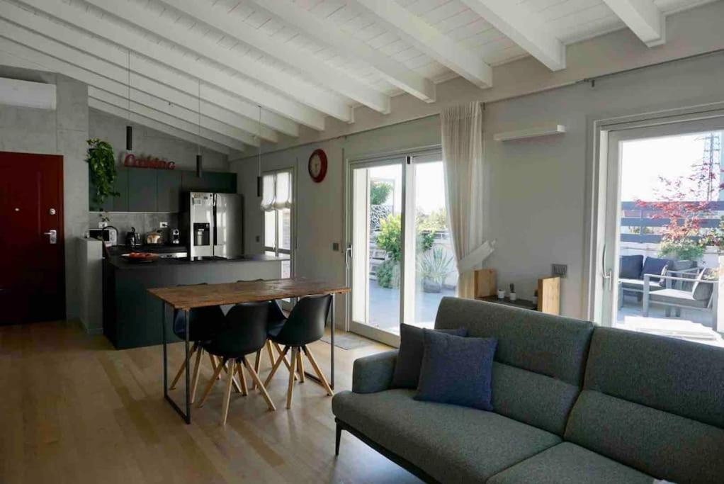 Le Terrazze 18 Apartment Brescia Exterior photo
